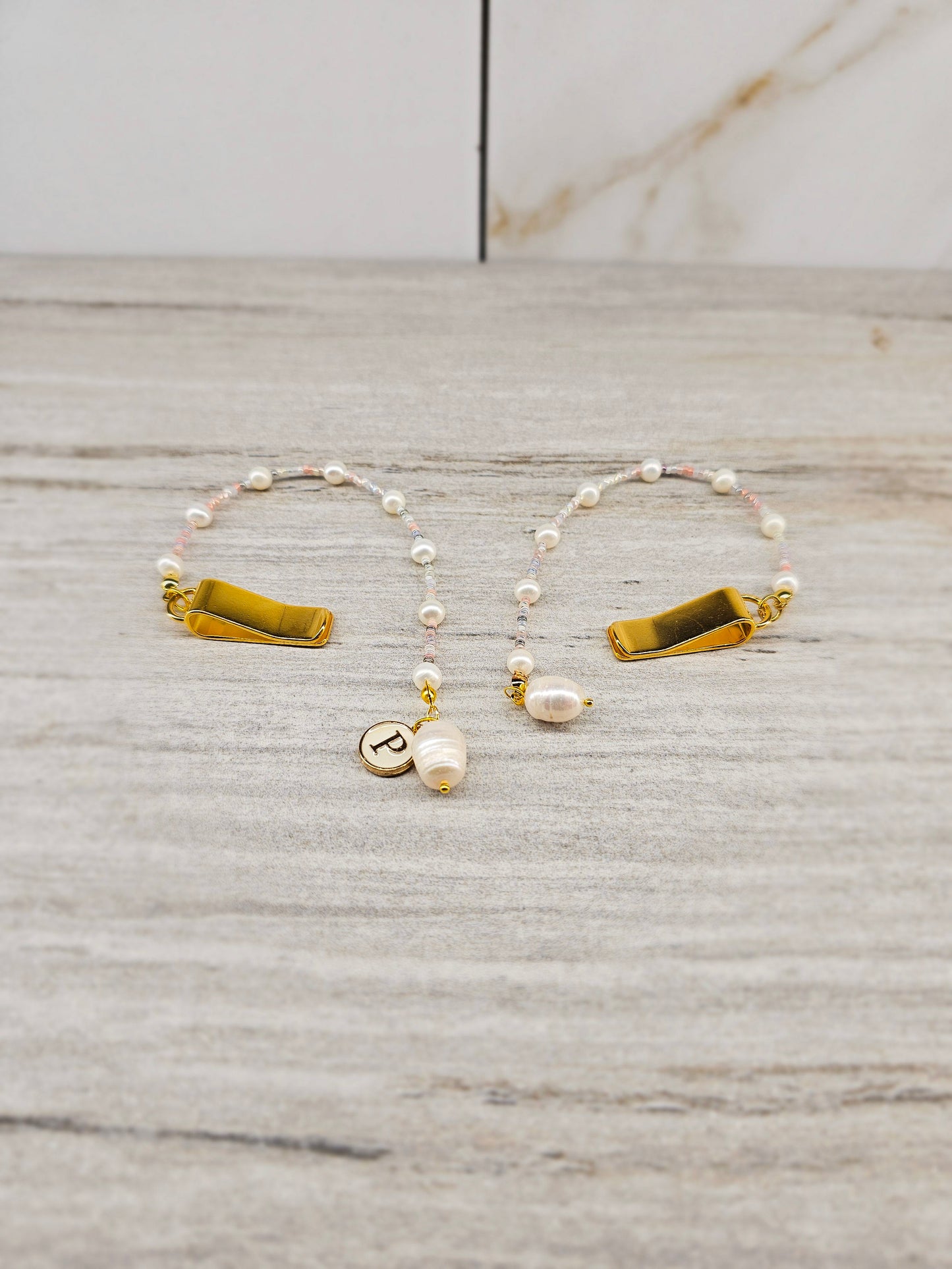 Moonlit Pearl Bookmark Clip