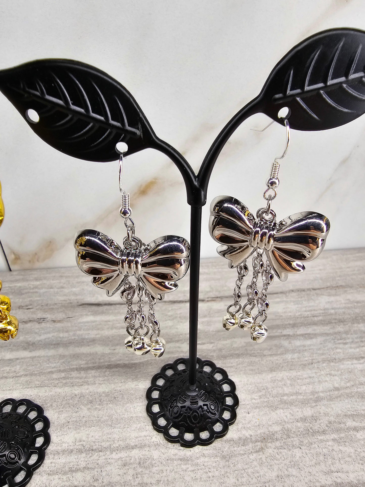 Jingle Jangle Bows